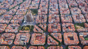 Reasons why study abroad in Barcelona